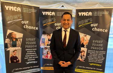 Gagan meets with the YMCA