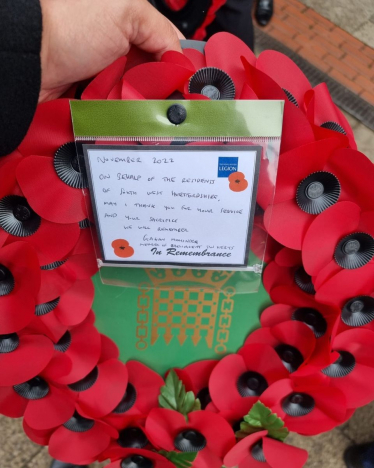 Gagan lays a wreath on Remembrance Day